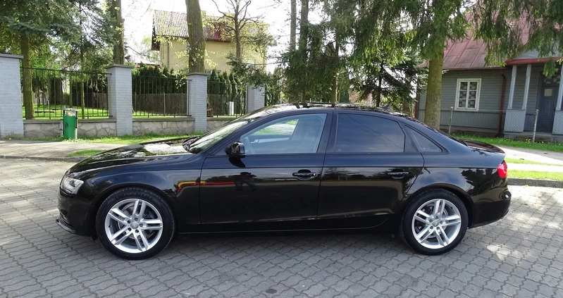 Audi A4 cena 54900 przebieg: 242000, rok produkcji 2015 z Błażowa małe 352